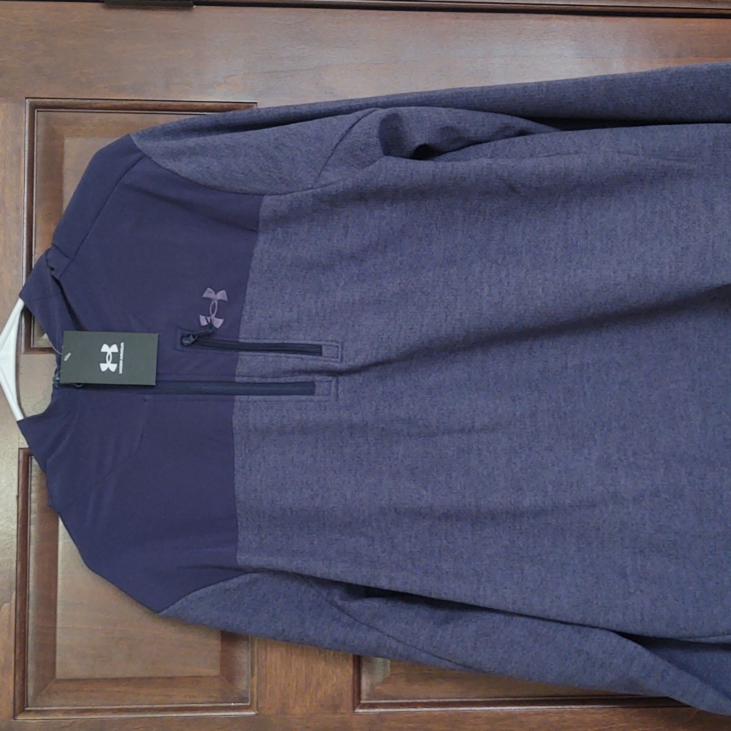 Under Armour Lightweight Jacket/Hoodie